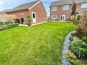 CINDERPATH WAY- click for photo gallery
